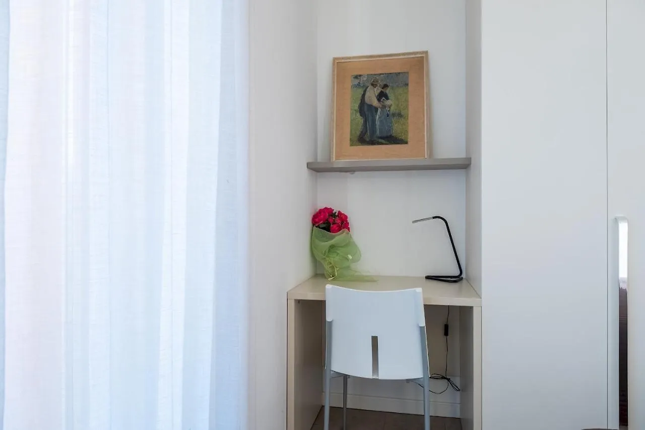 Dali' Apartment Parzanica Italy